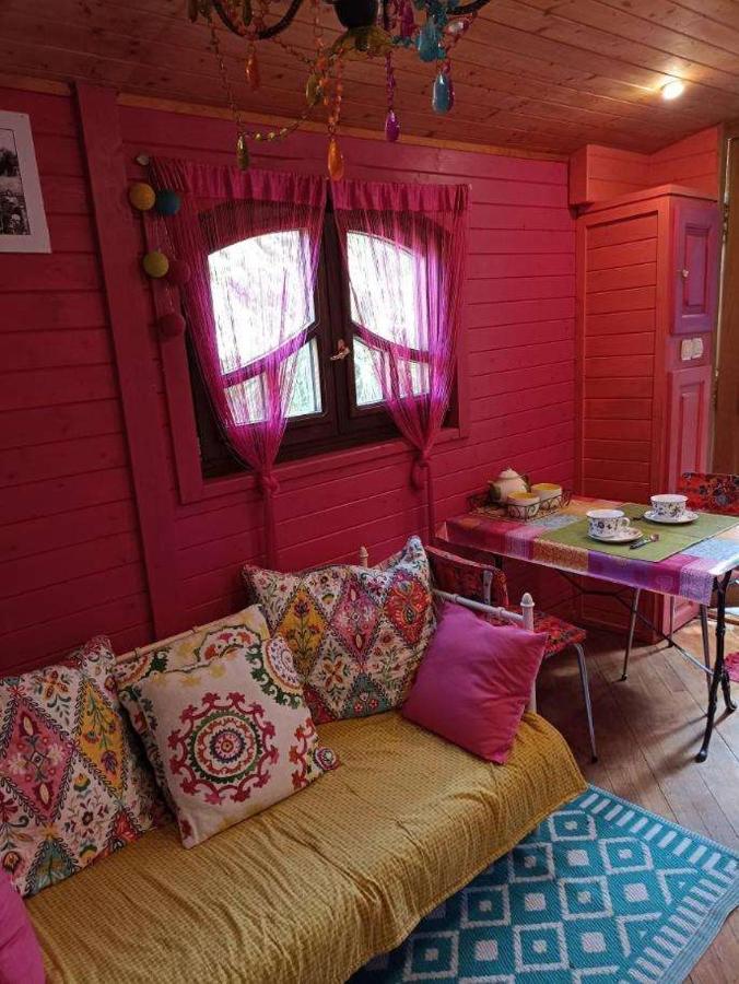 Roulotte Des Alpilles Chalet
